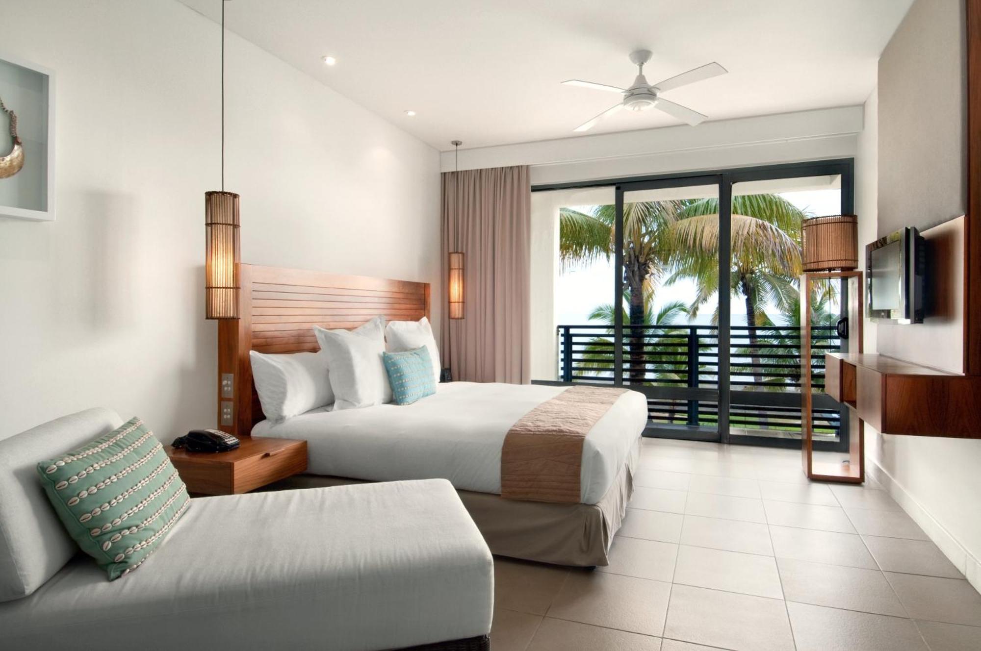 Hilton Fiji Beach Resort And Spa Denarau Island Eksteriør bilde A room at the Hilton Moorea